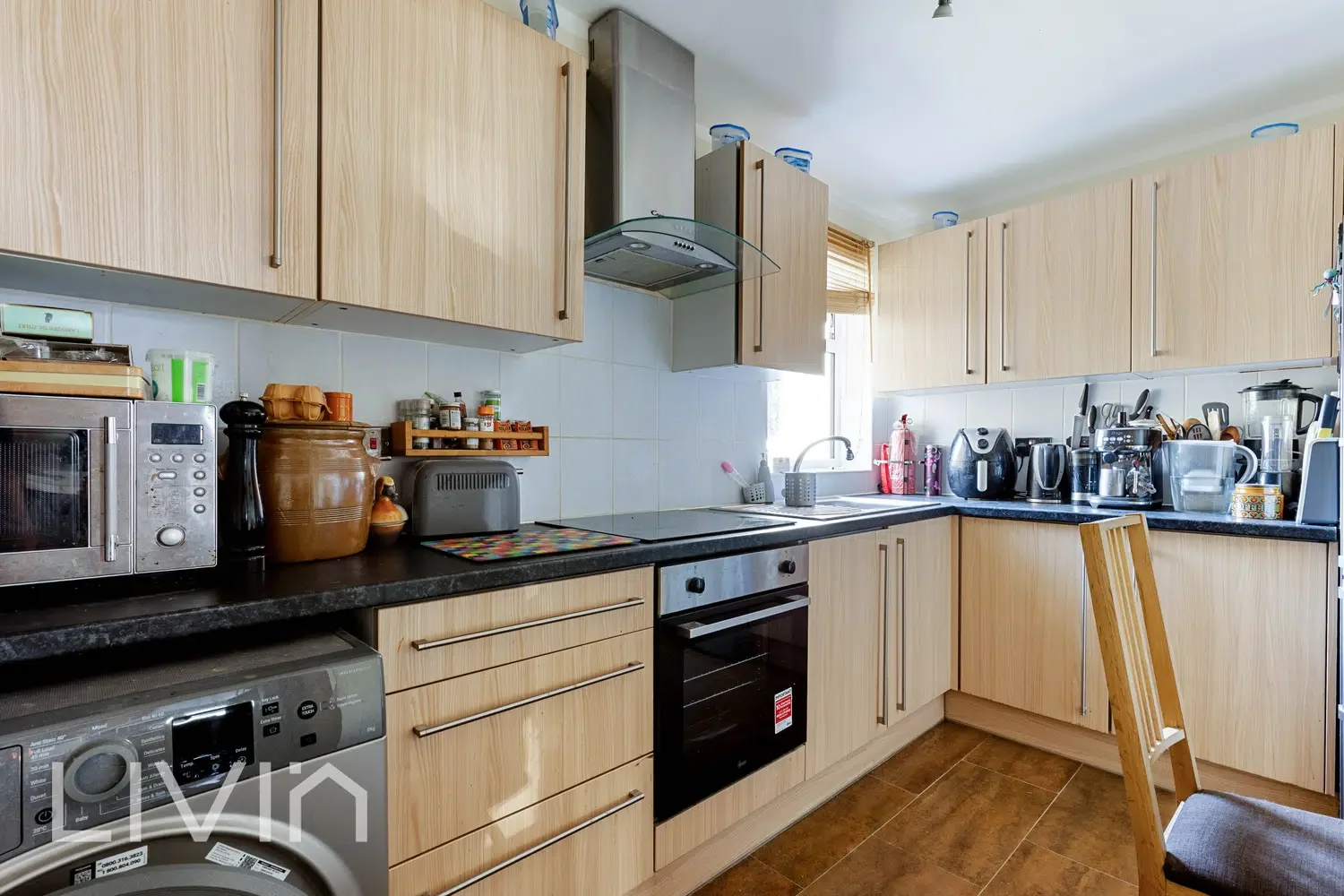 Flat Beauchamp Road in Greater London