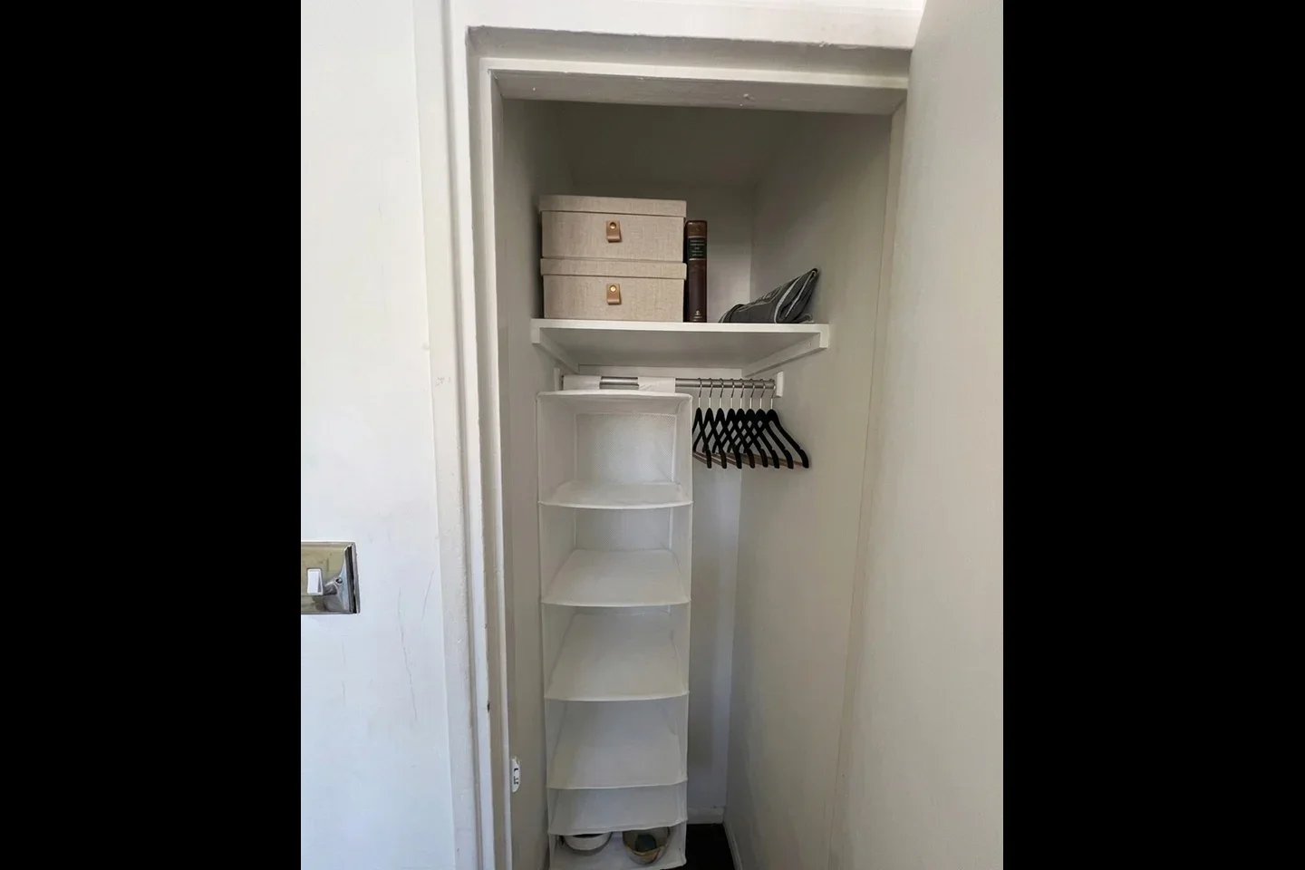 Room Stewarts Road in Greater London