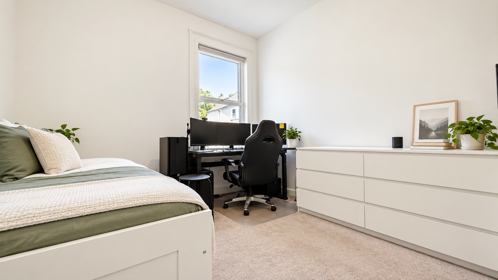 Flat Vaughan Road in Greater London