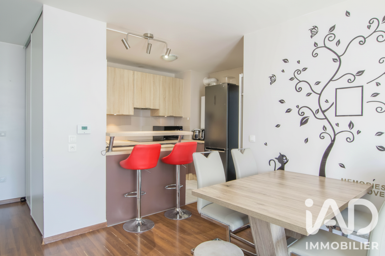 Appartement Rue de l'Écoute s'Il Pleut à Fleury-Mérogis