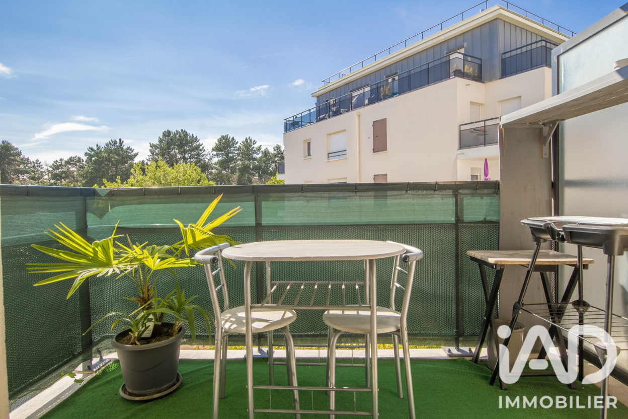 Appartement Rue de l'Écoute s'Il Pleut à Fleury-Mérogis