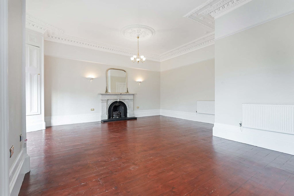 Flat Hamilton Park Avenue in Glasgow