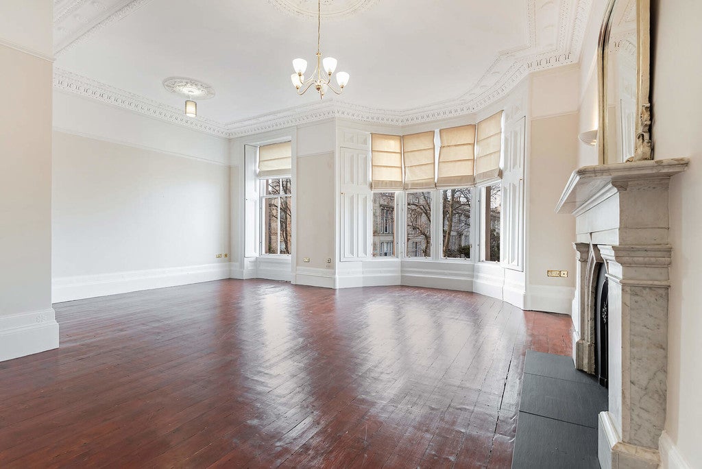 Flat Hamilton Park Avenue in Glasgow