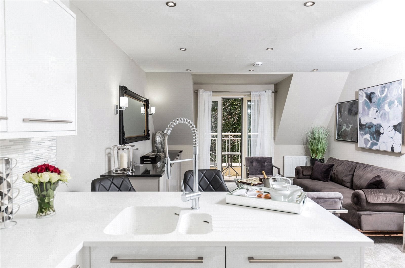 Flat Stratton Place in Cotswold District