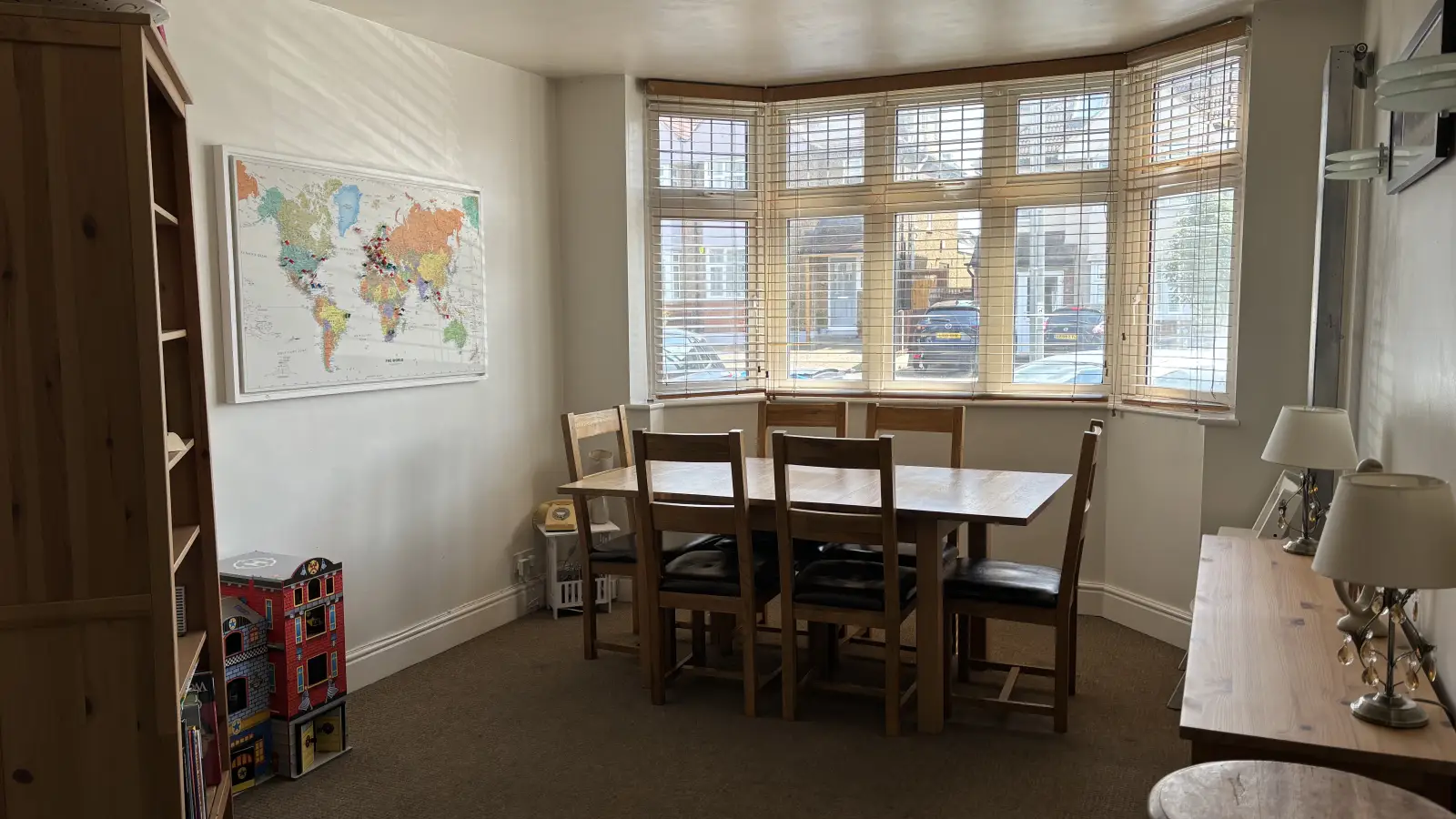 Flat Somerset Avenue in Greater London