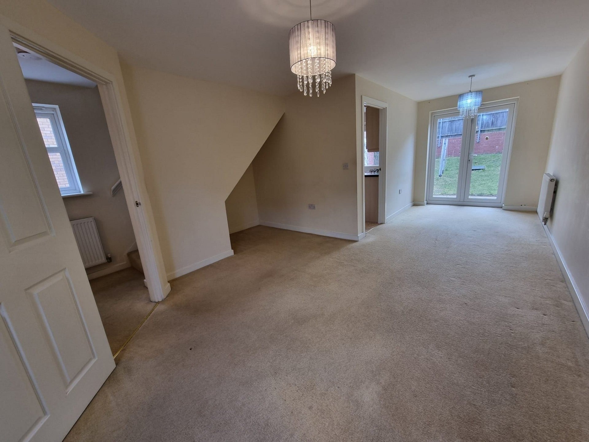 House Attlebridge Close in Leicester