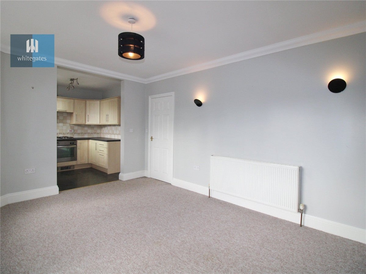 Flat Hill Close in Wakefield