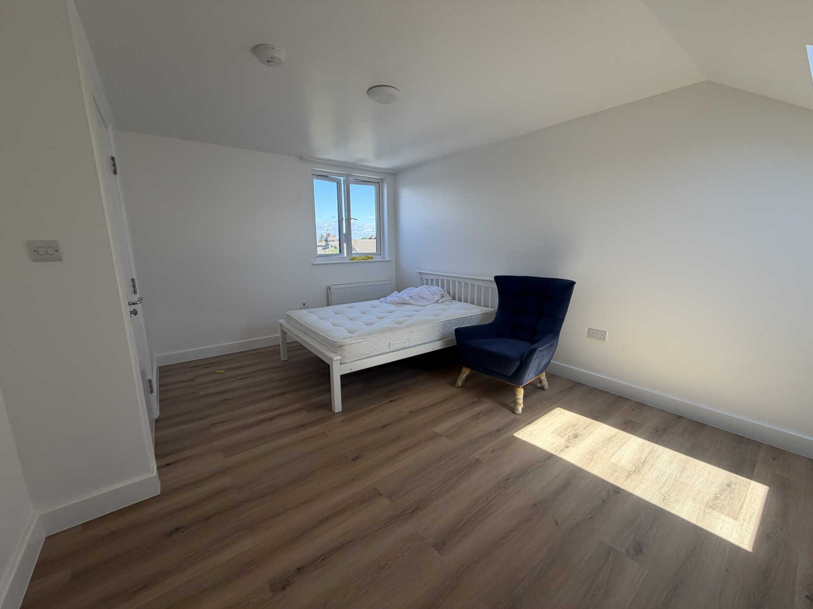 Room Maryland Road in Greater London