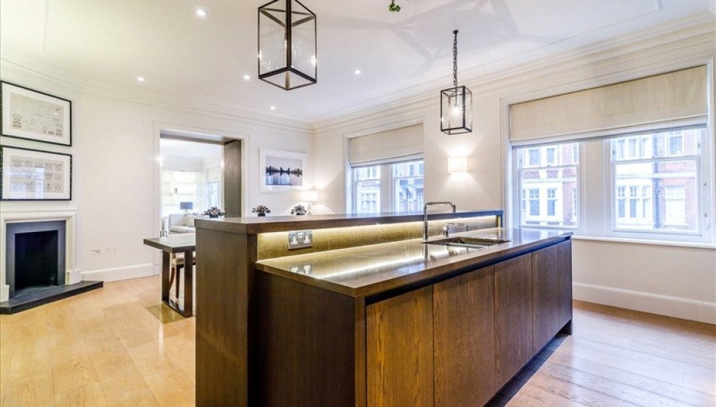 Flat Duke Street in City of Westminster