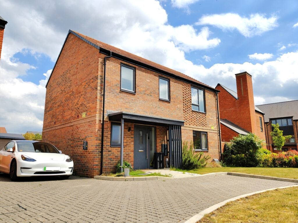 House Otterhound Drive in Waverley