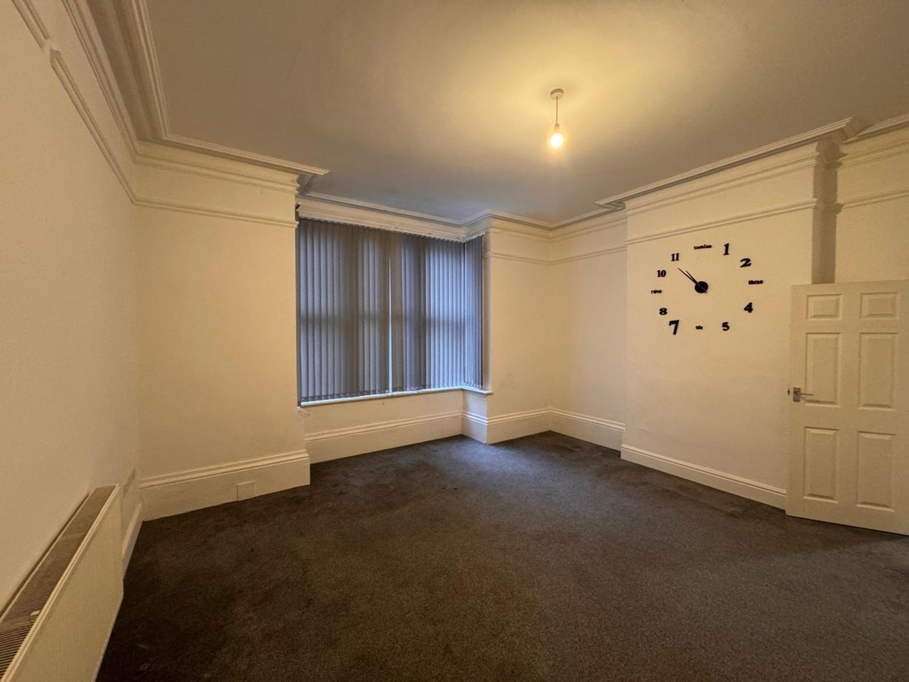 Flat Lawn Road in Doncaster
