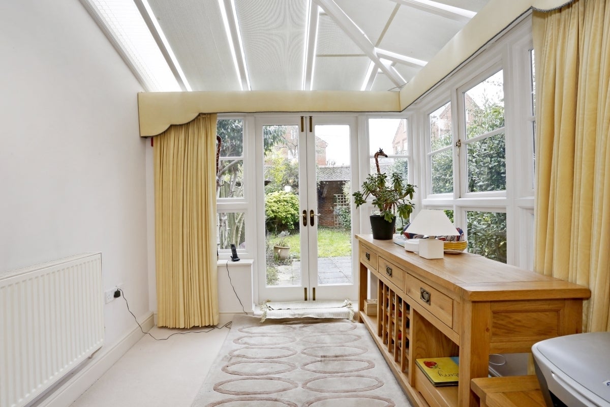 House Barley Way in Marlow