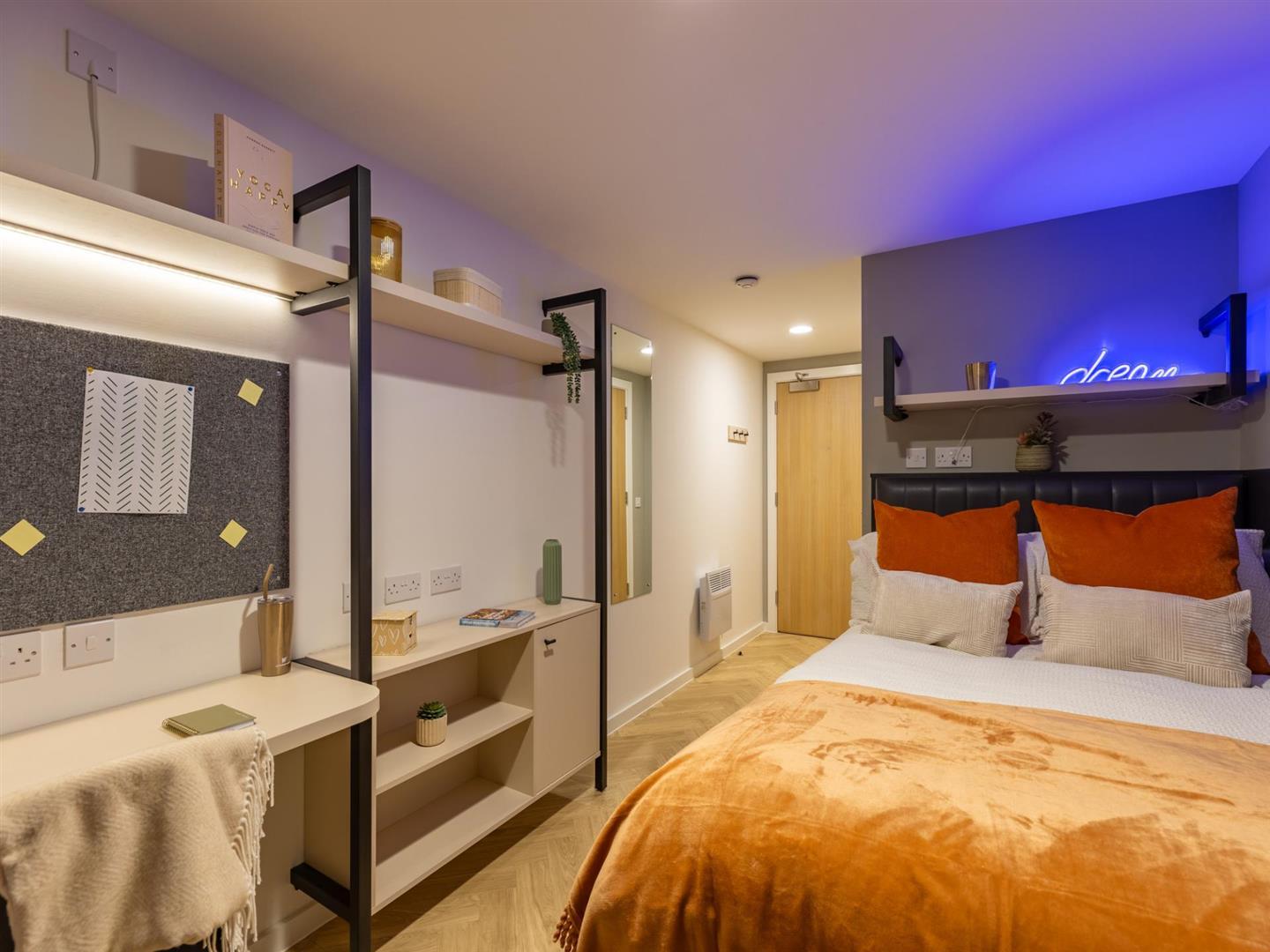Room Huntingdon Street in Nottingham