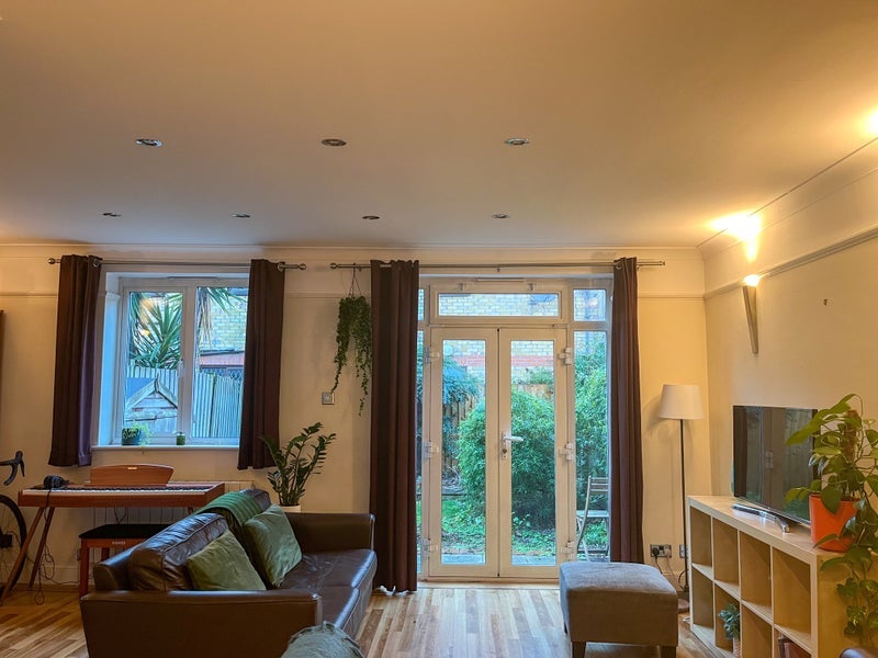 Room Louisa Gardens in Greater London