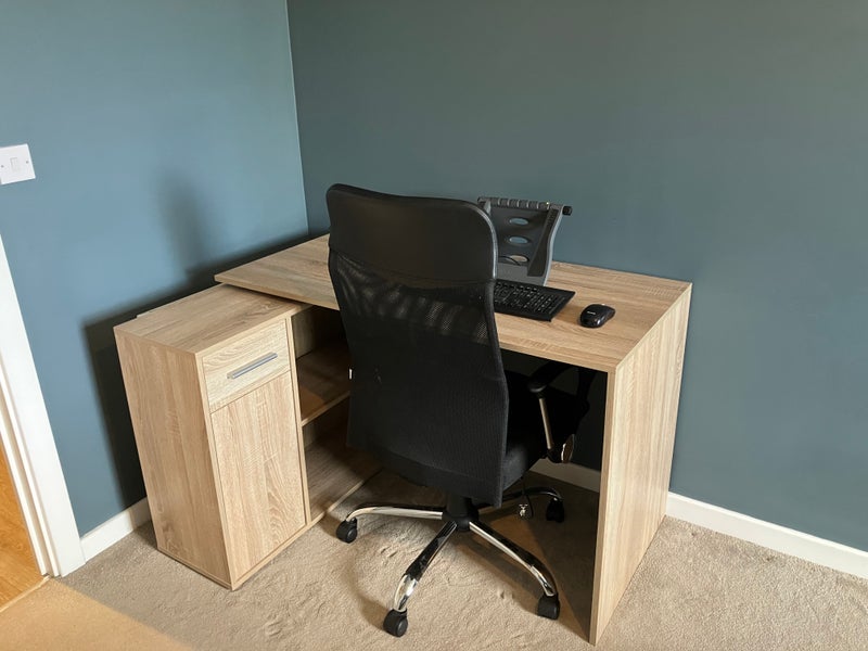 Room Hainault Road in Greater London