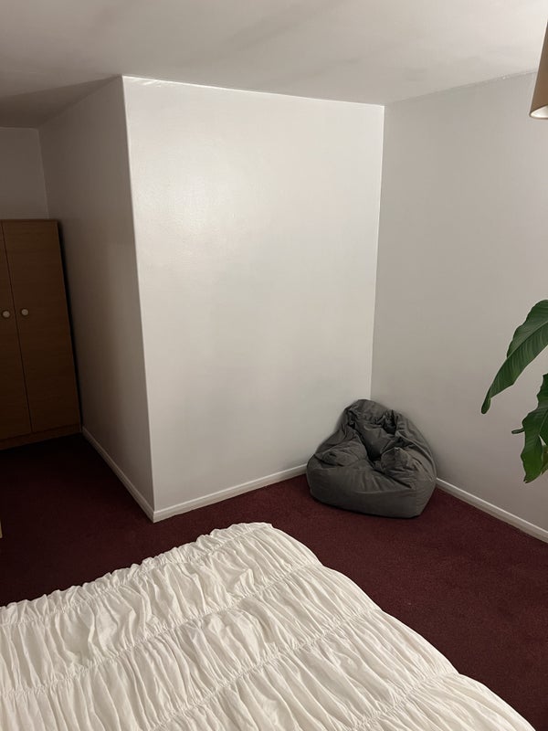 Room Alma Street in Greater London