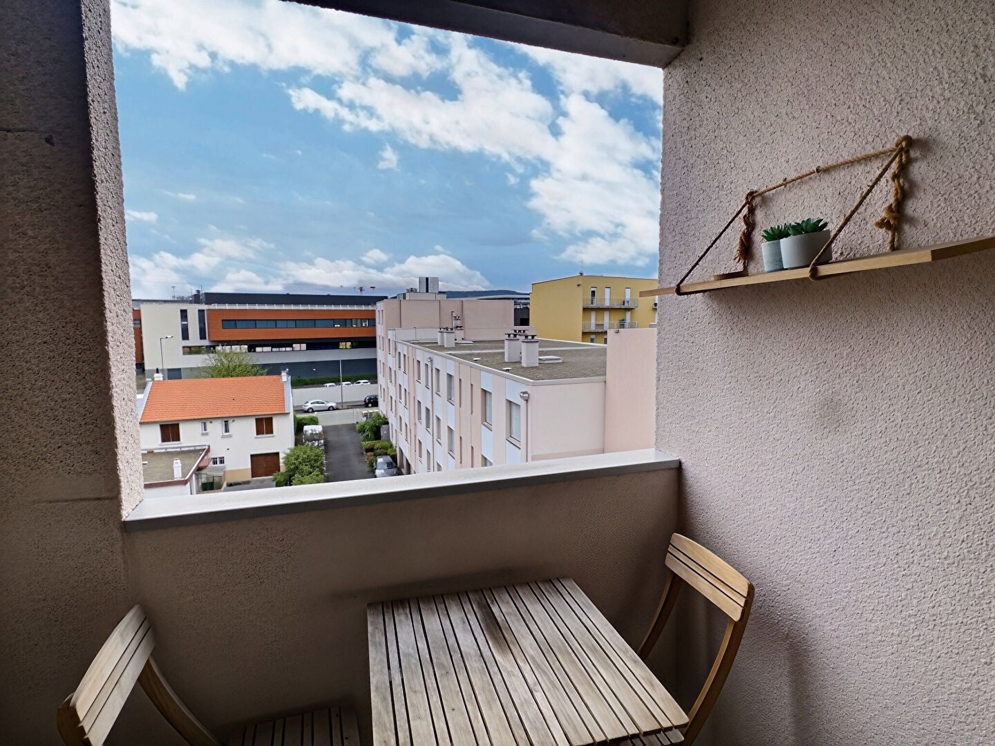 Flat Rue du Ressort in Clermont-Ferrand