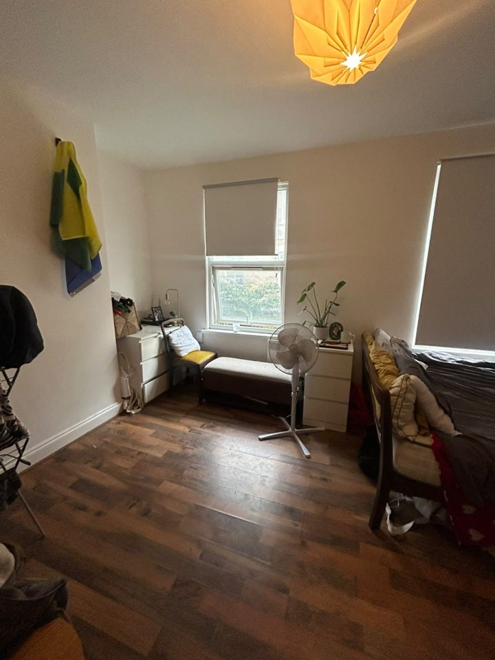 Flat Bradbury Street in Greater London