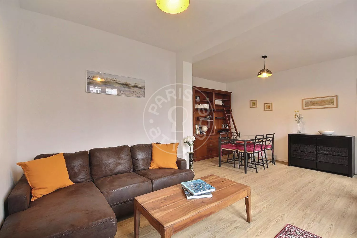 Appartement Rue de la Forge Royale à Paris