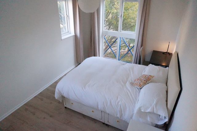 Room Farrow Lane in Greater London