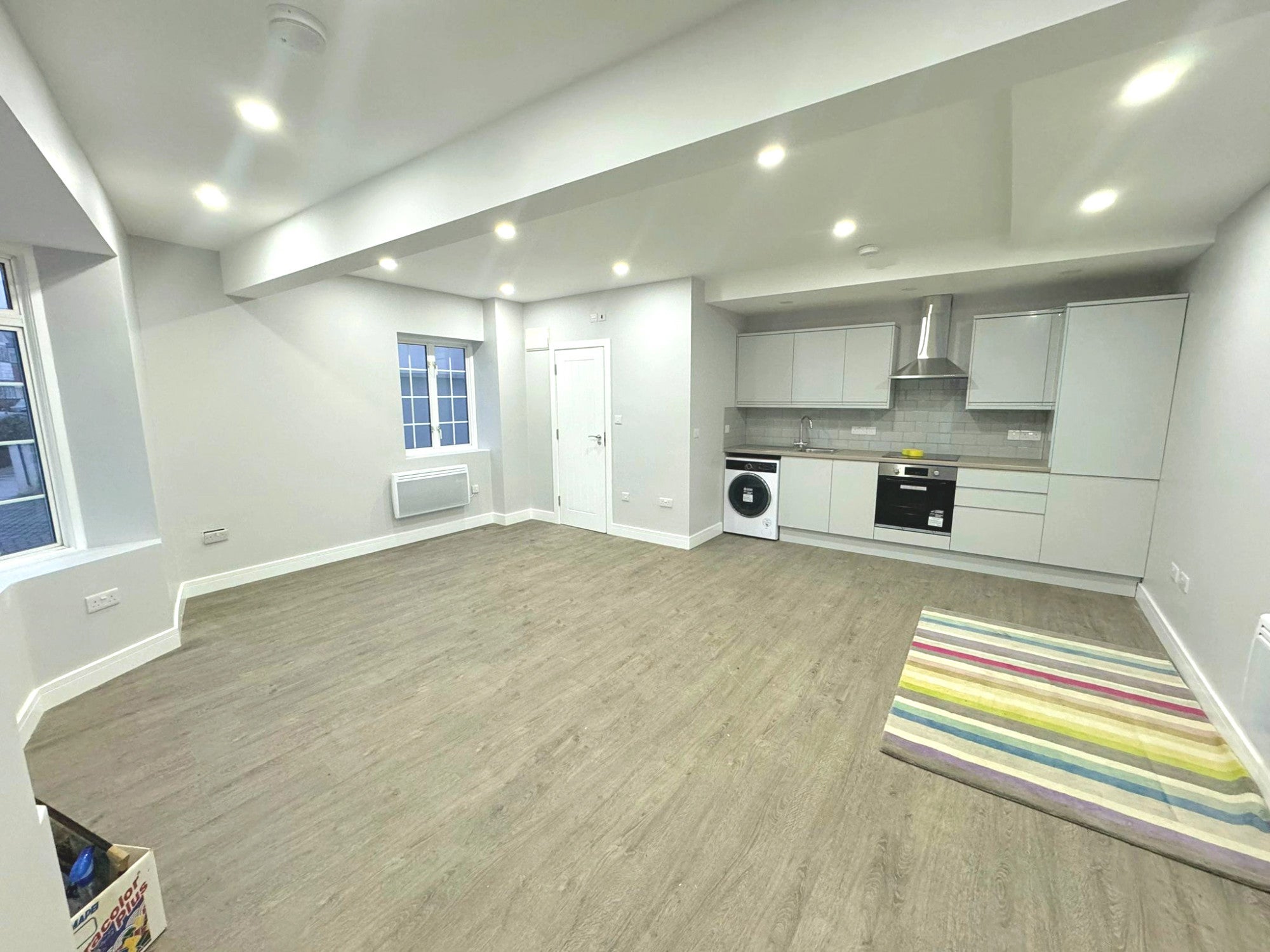 Flat Cavendish Avenue in Greater London