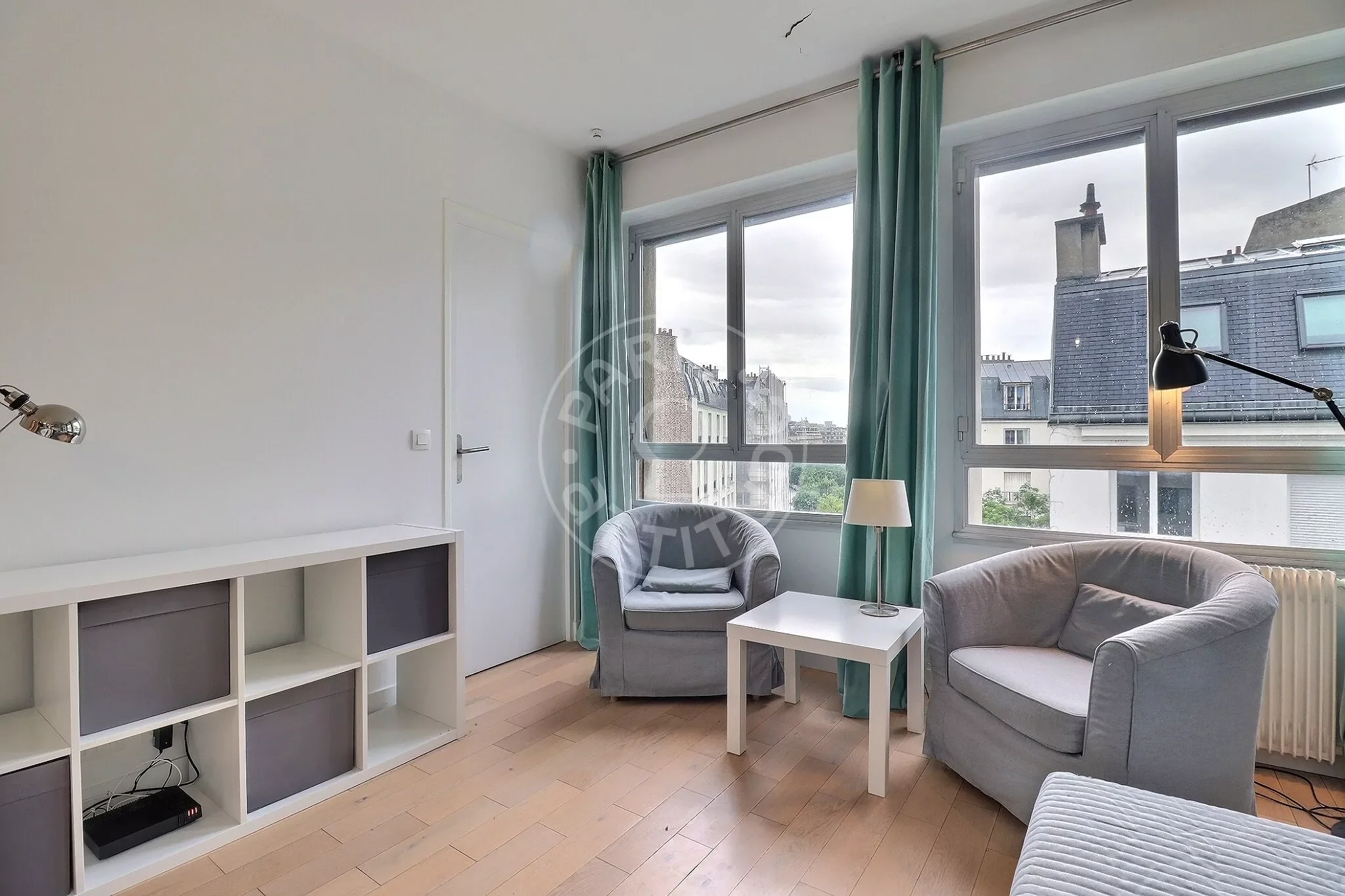 Flat Rue Gustave Nadaud in Paris