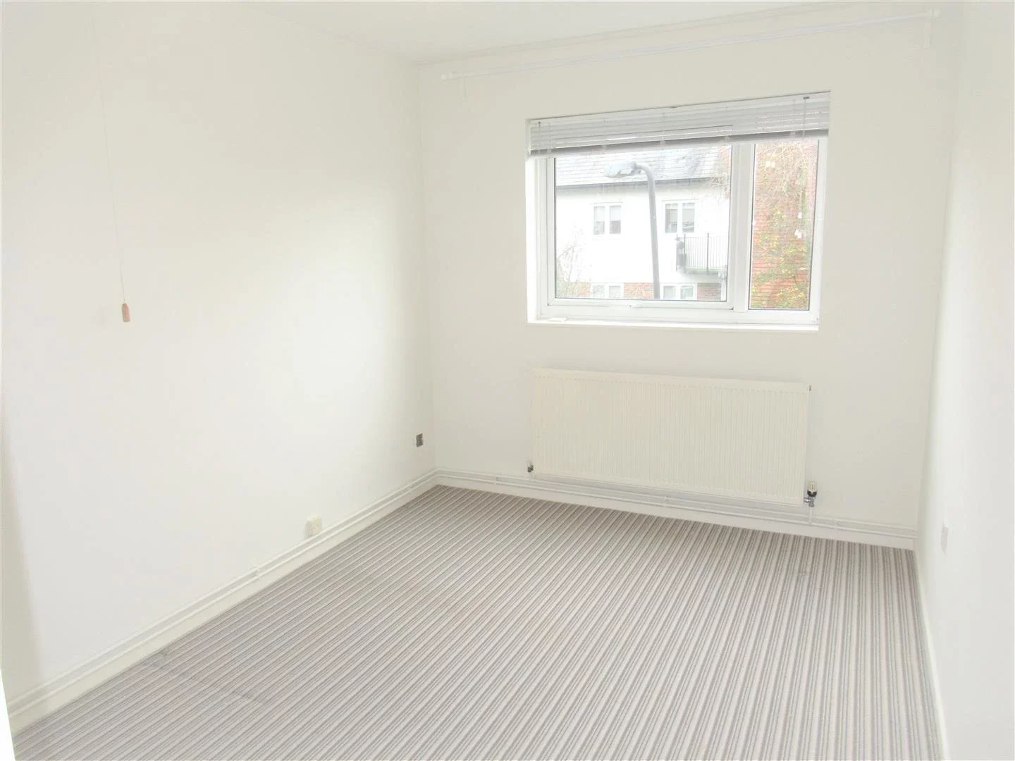 Flat Beresford Road in Greater London