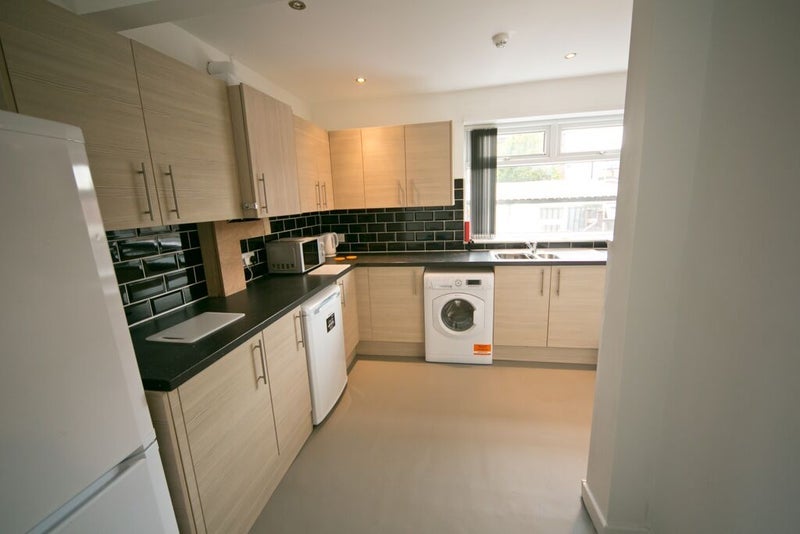 Room Eldon Street in Preston