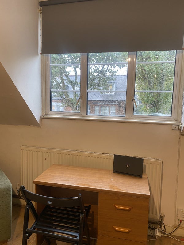 Room Thornton Avenue in Greater London