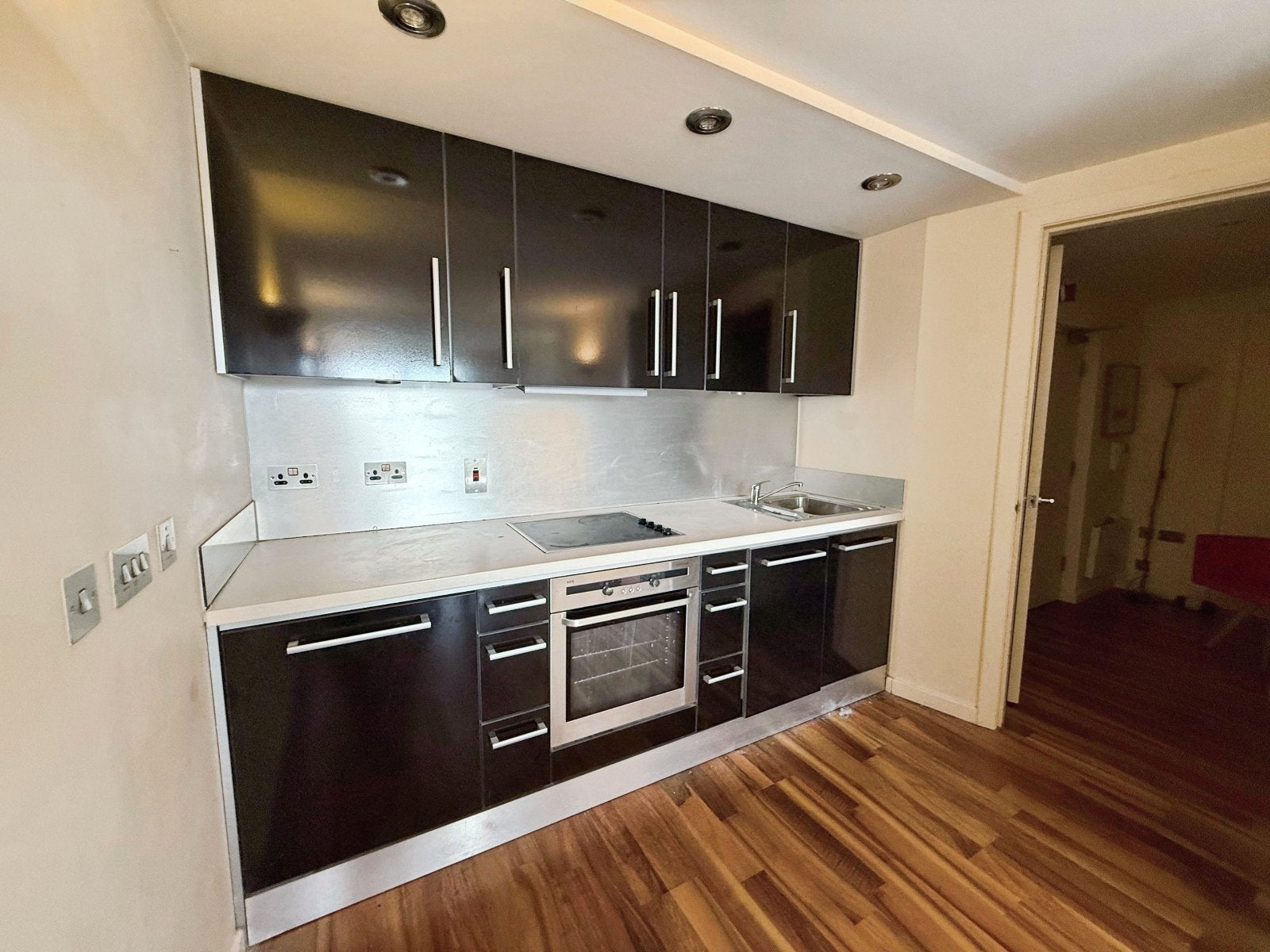 Flat Whitehall Riverside in Leeds