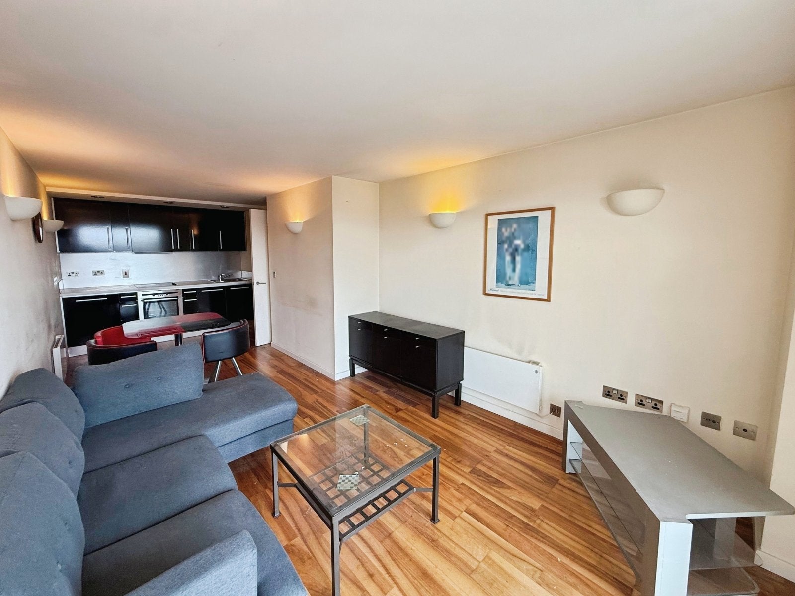 Flat Whitehall Riverside in Leeds