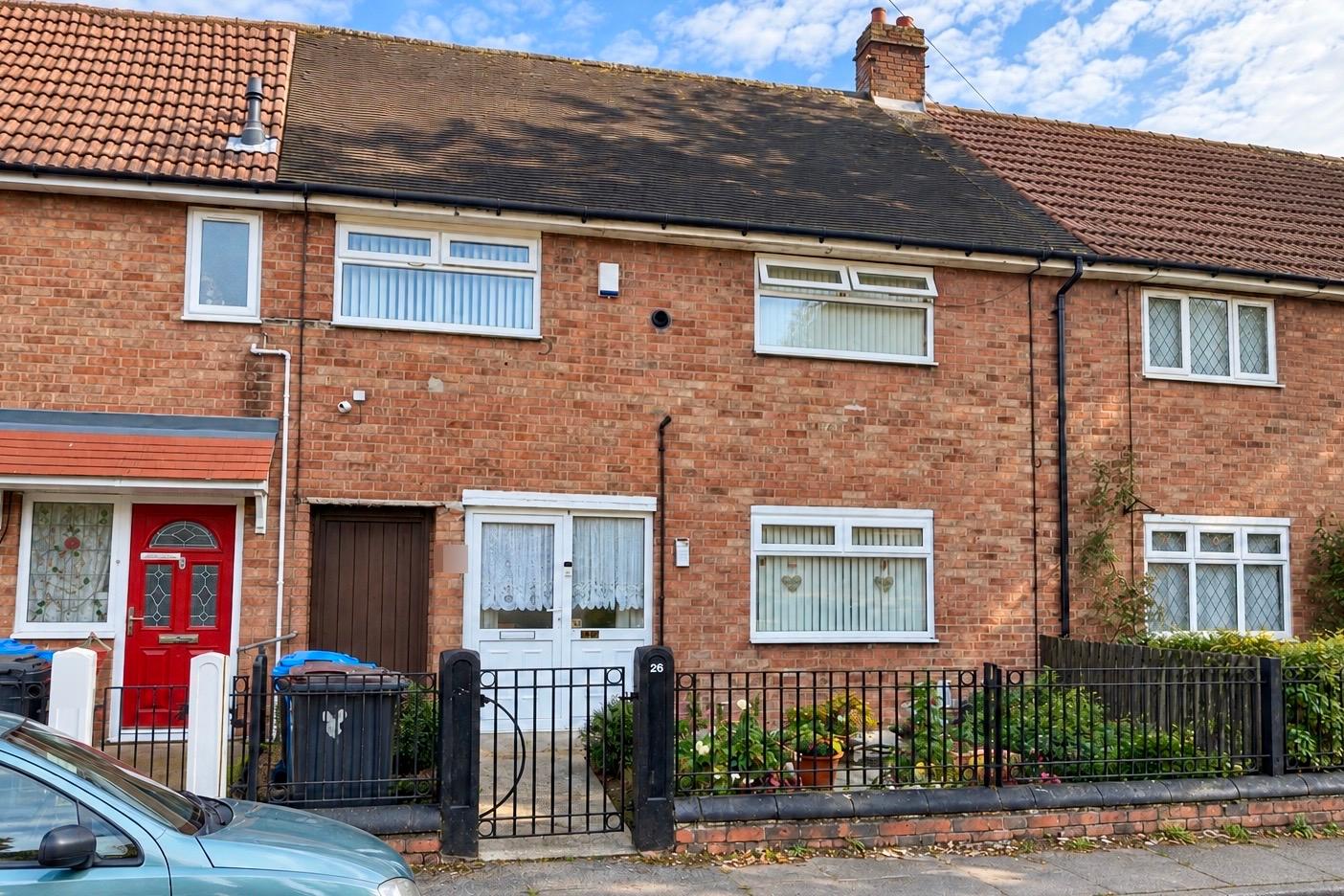 House Bickerton Close in Hull