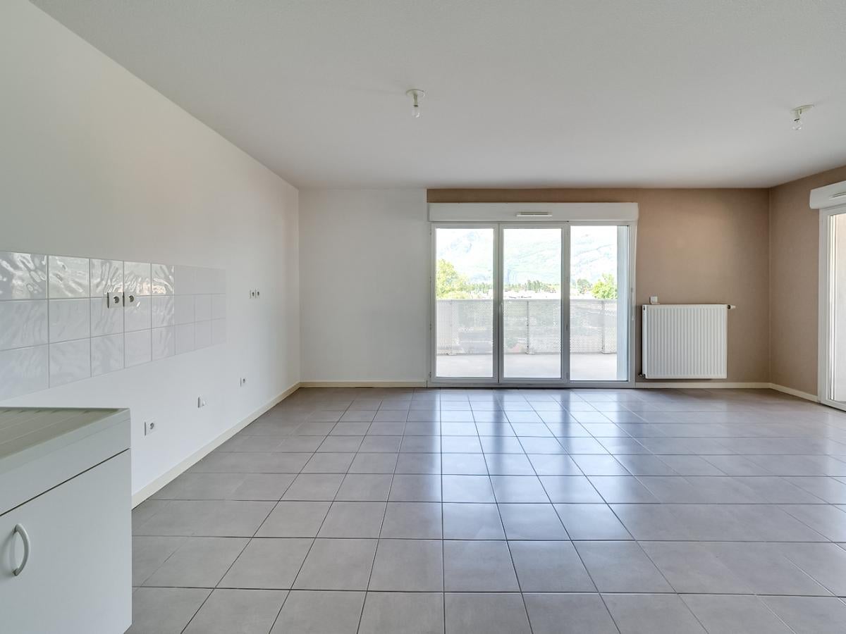 Flat Rue Henry Duffourd in Grenoble
