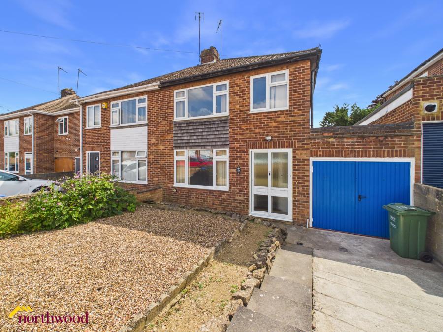 House Hill View Crescent in Cherwell District
