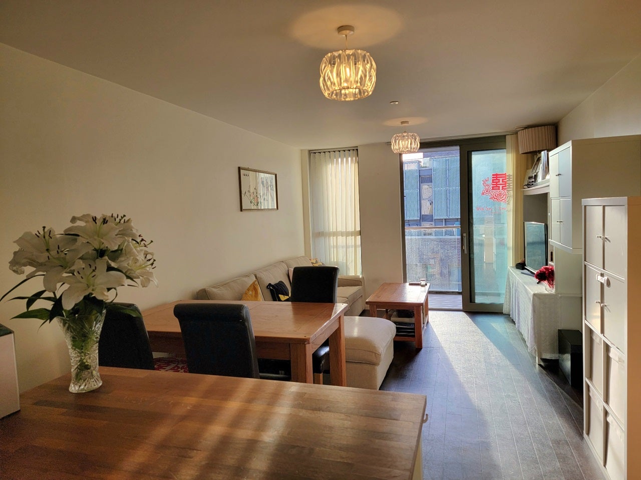 Flat Cornmill Lane in Greater London