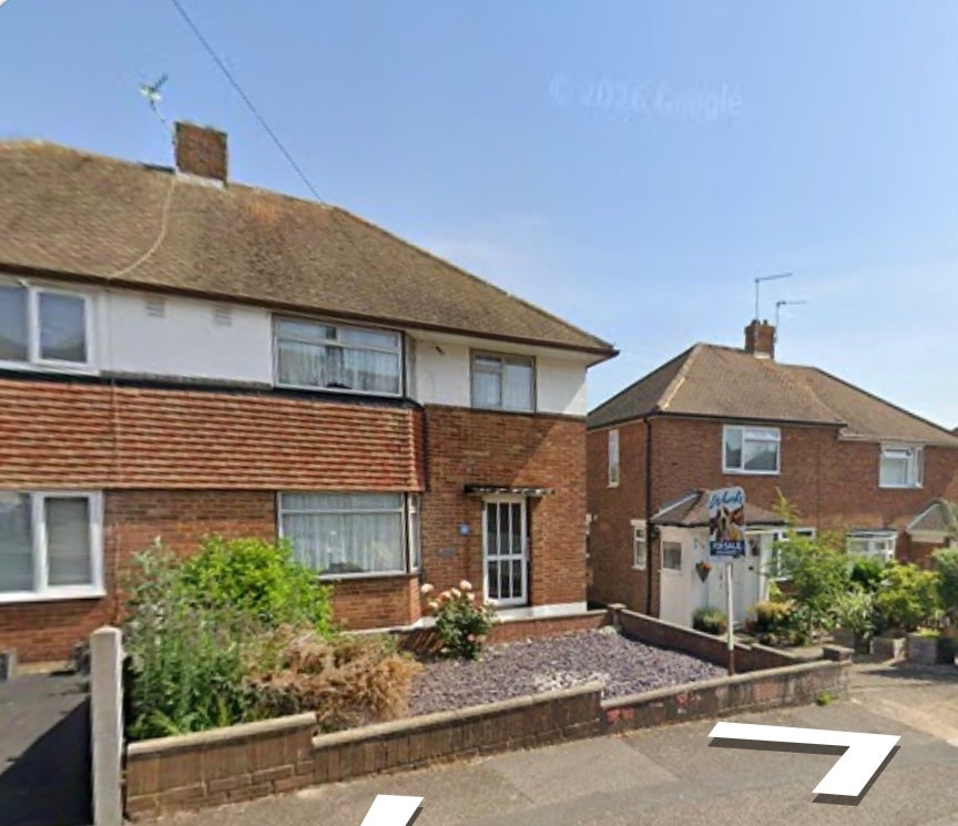 House Amethyst Avenue in Chatham