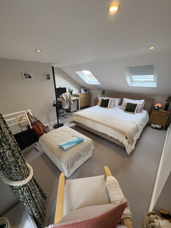 Room Steerforth Street in Greater London
