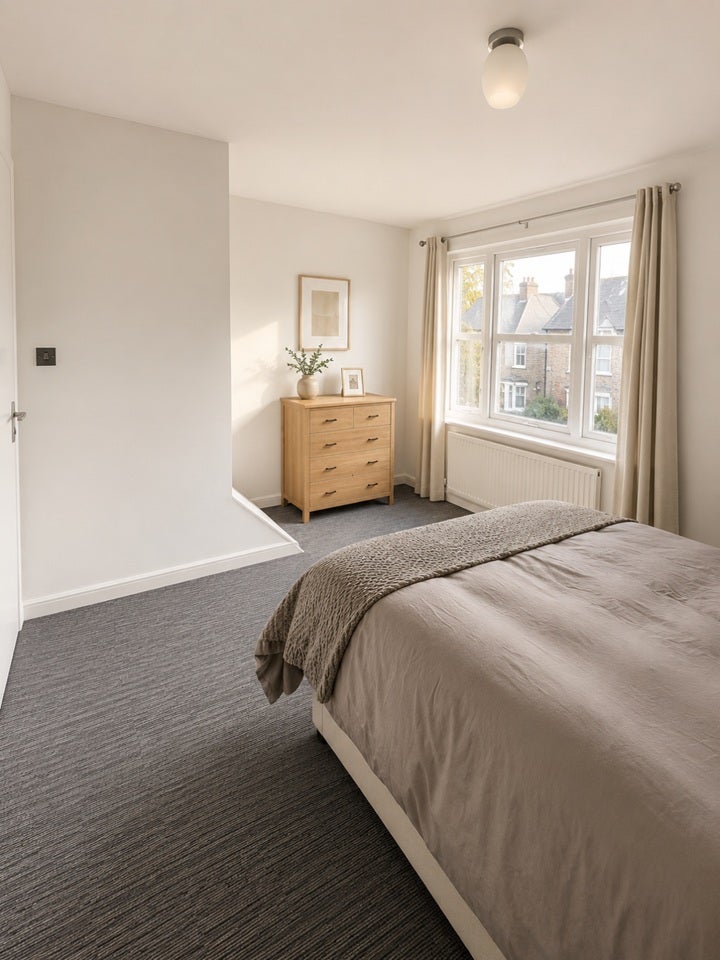 House Lessingham Avenue in Greater London