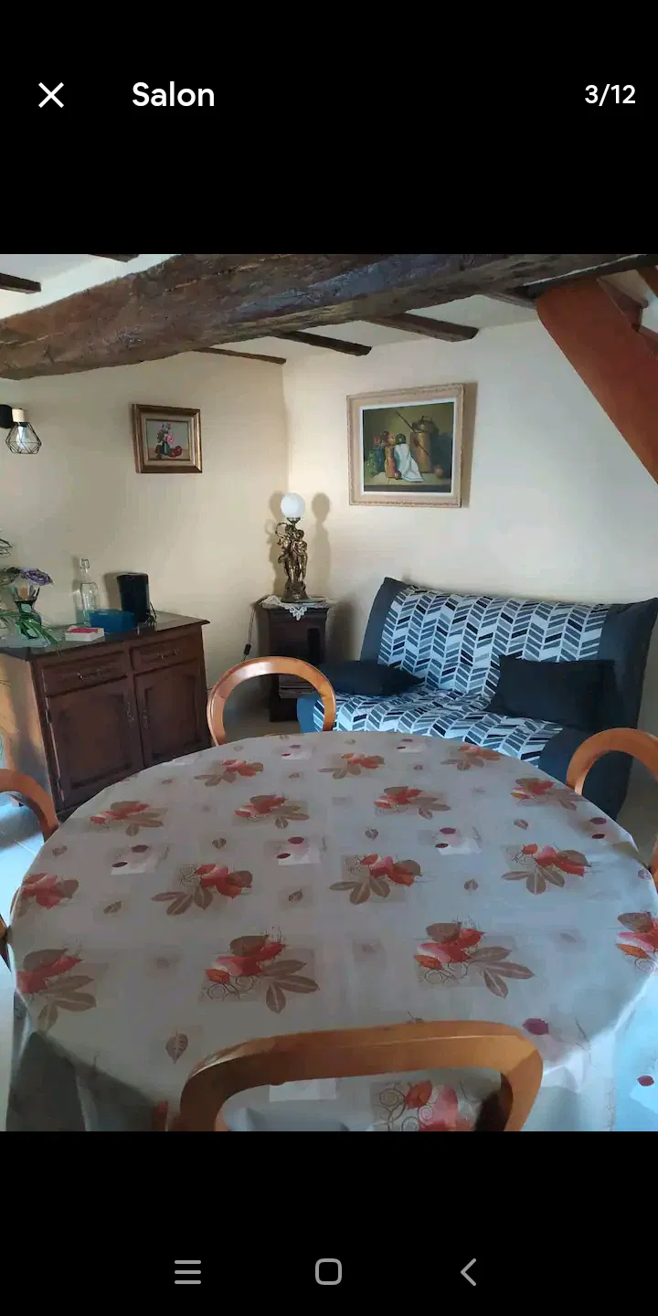 Chambre Route de Milleron à Verrue