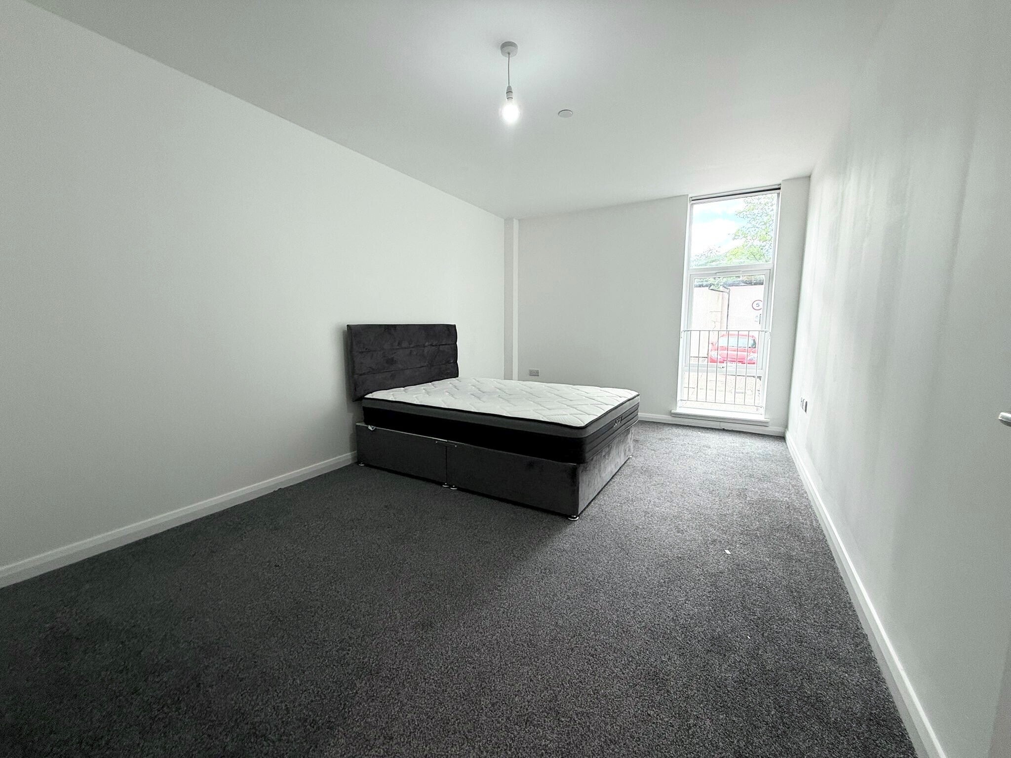 Flat Matlock Road in Coventry