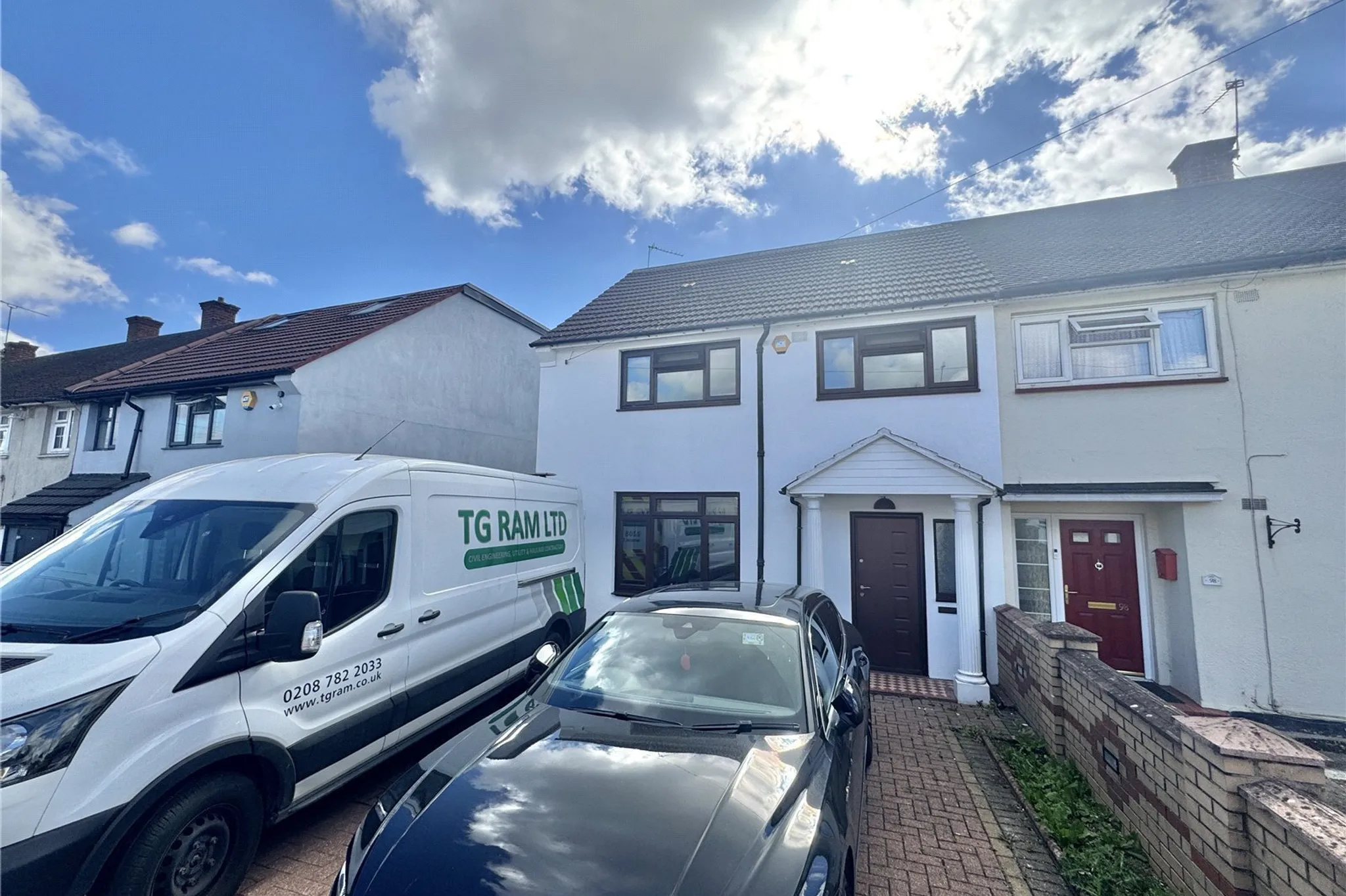 House Ashley Drive in Hertsmere