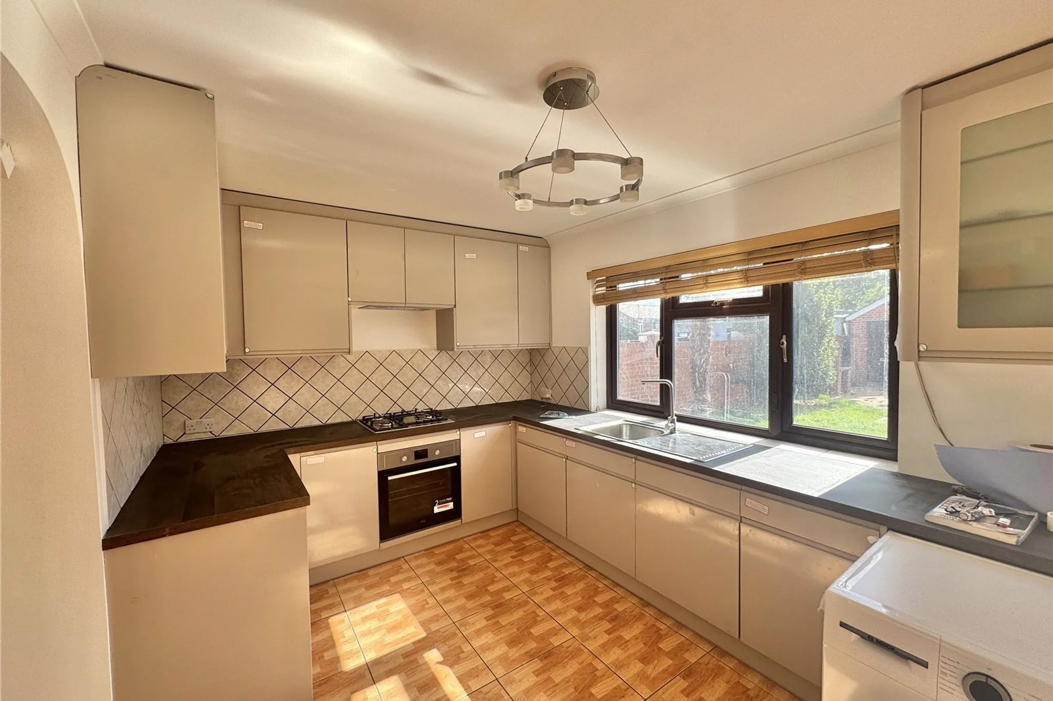 House Ashley Drive in Hertsmere