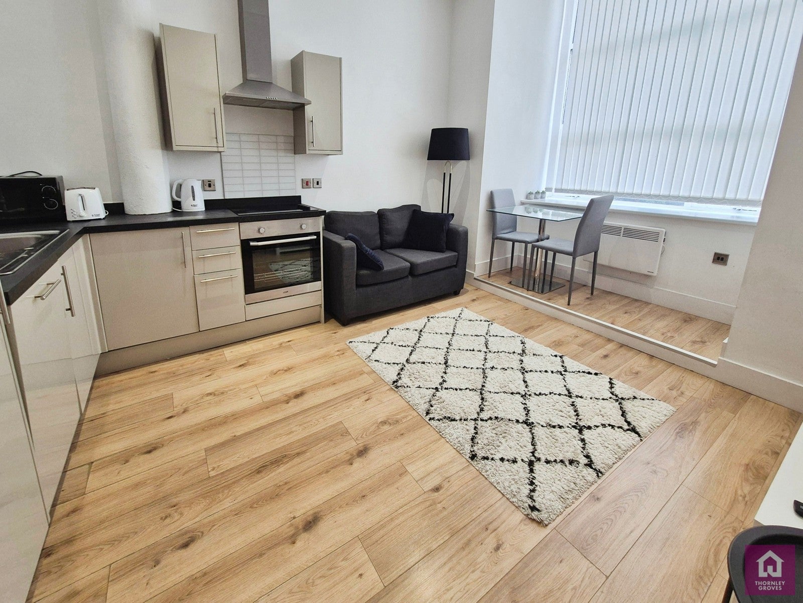 Flat Pollard Street in Manchester