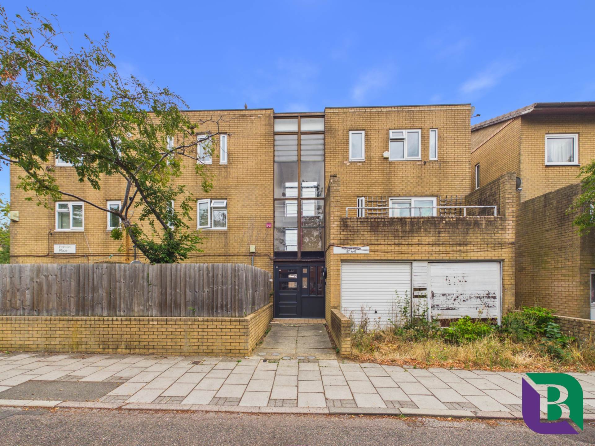 Flat Polruan Place in Milton Keynes