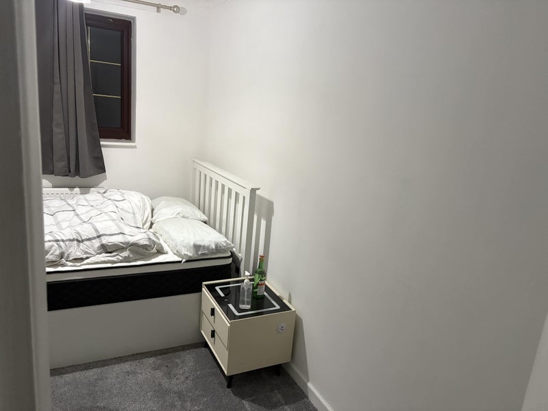 Room Beaconsfield Road in Ipswich