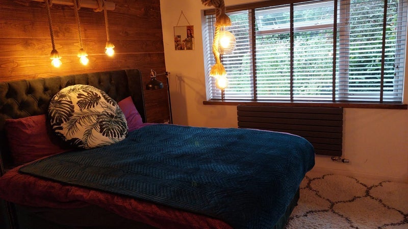 Room Byron Avenue in Warwick