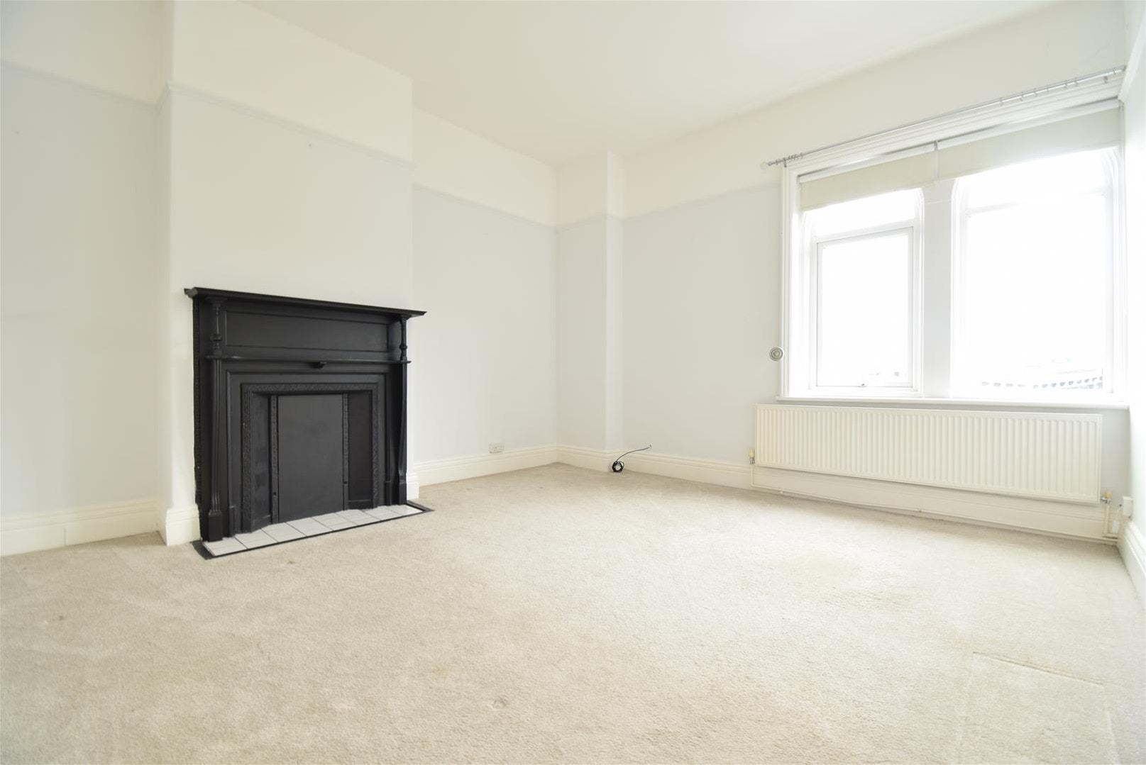Flat Shawfold in Wakefield