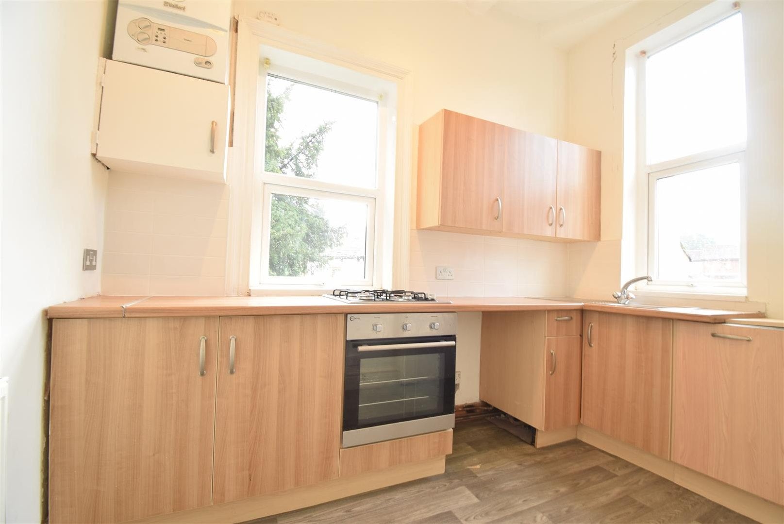 Flat Shawfold in Wakefield