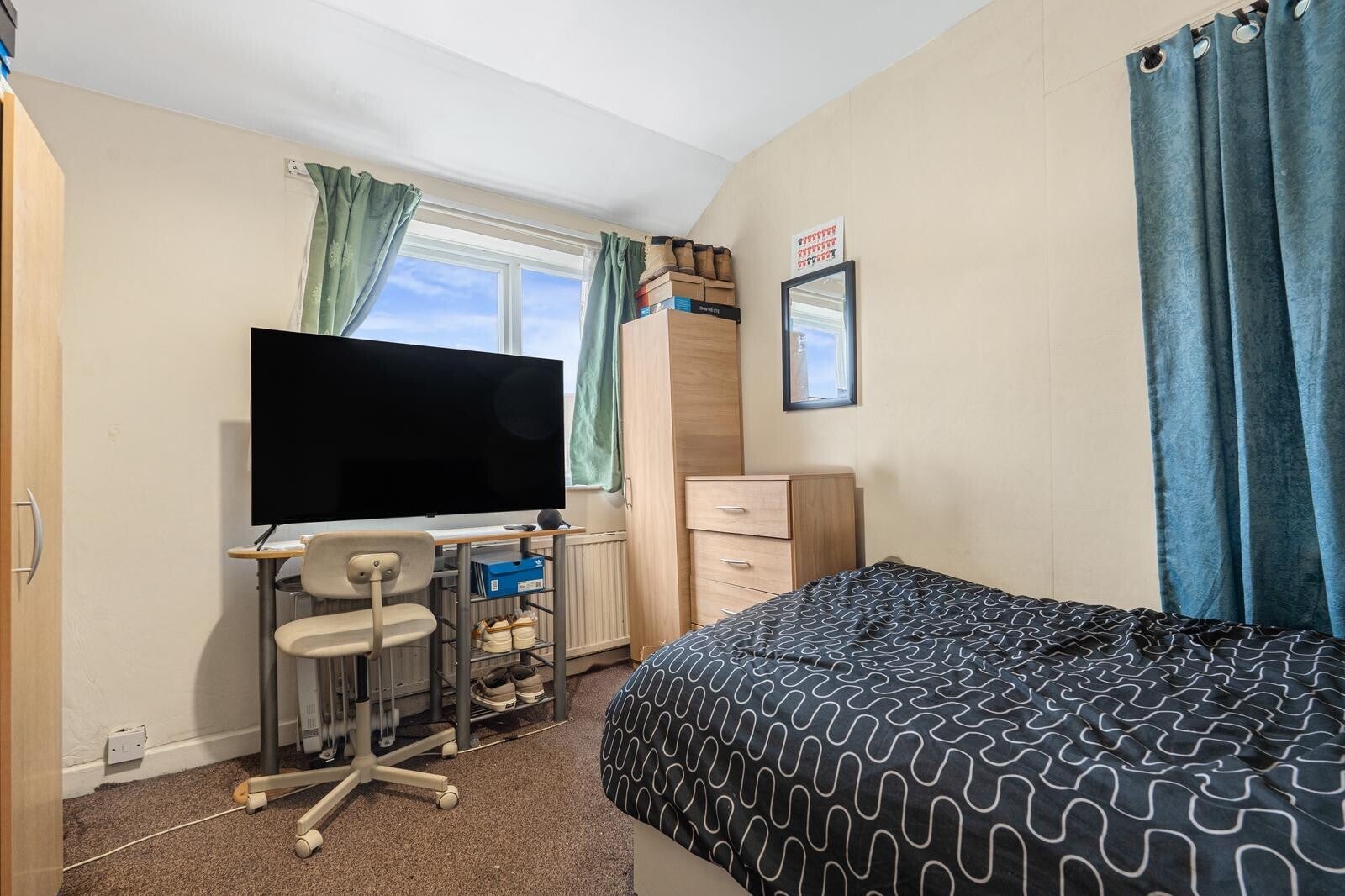 House Brockles Mead in Harlow