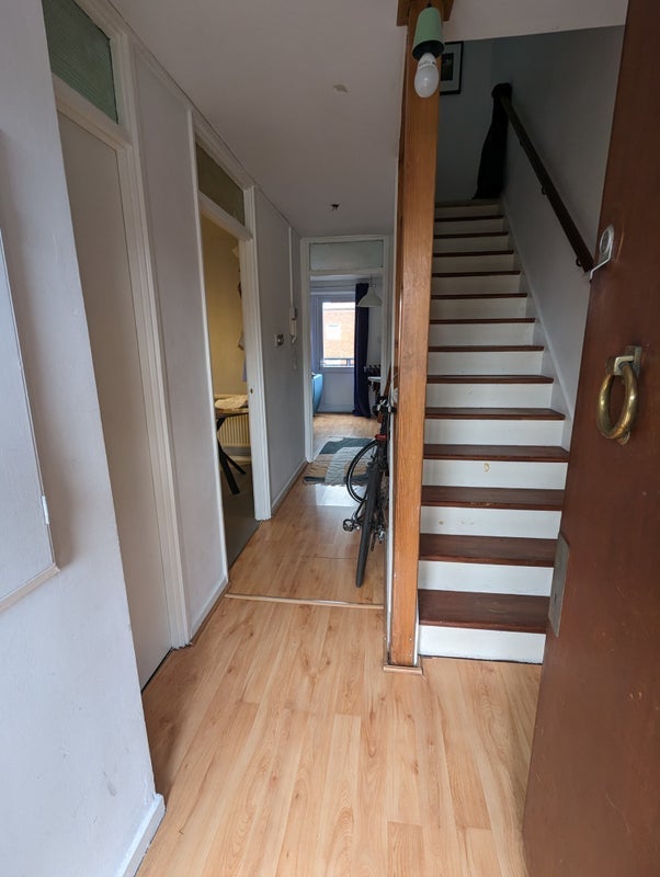Flat Oswald Street in Greater London